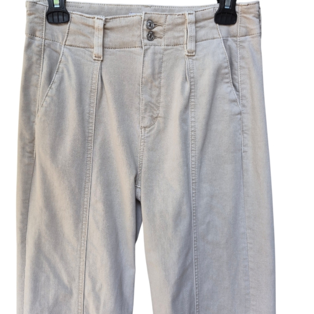PAIGE Wide Leg High-Rise Jeans in Light Beige - Picture 4 of 16